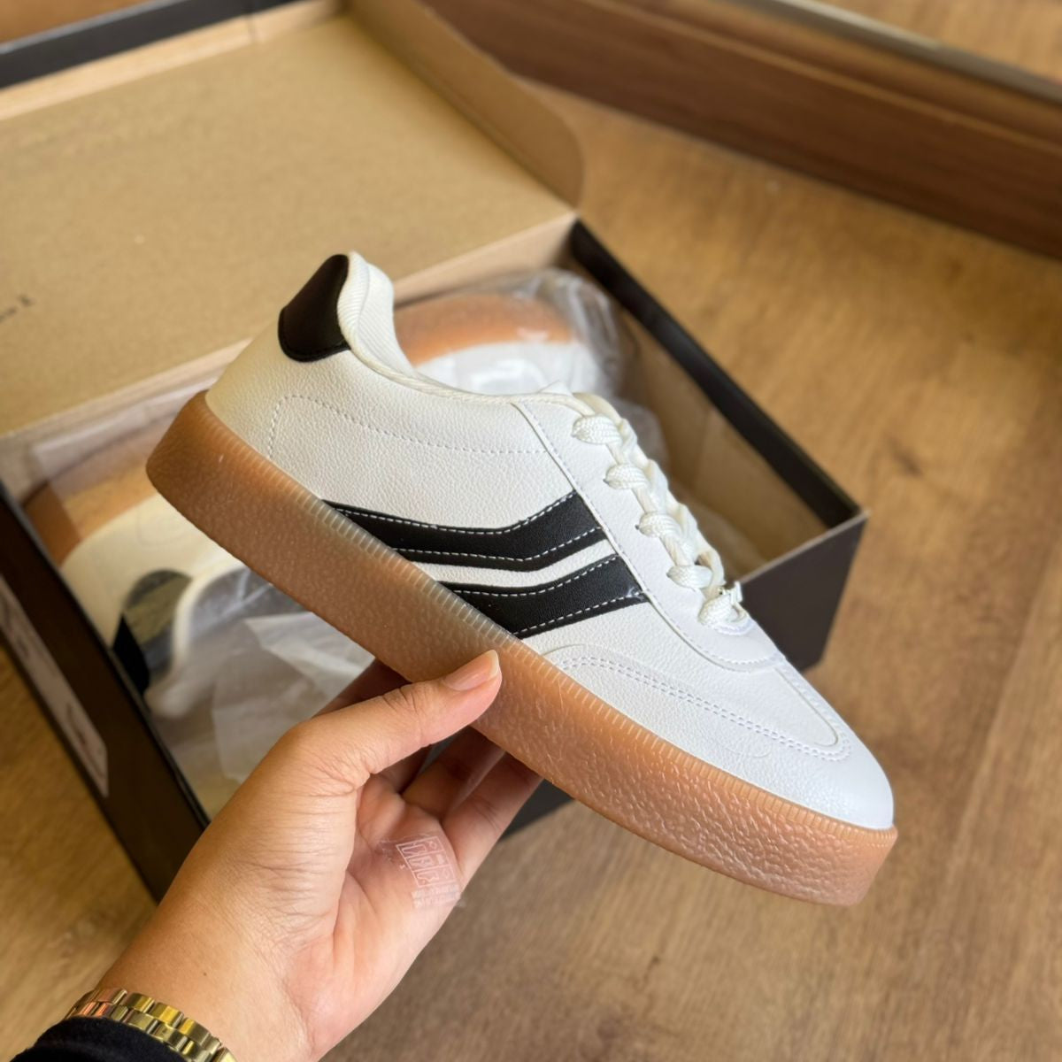 Tênis Detalhes Laterais 1444.100 - Imagem 14