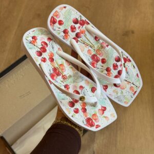 Chinelo  Detalhe da Marca Liso 6531.100