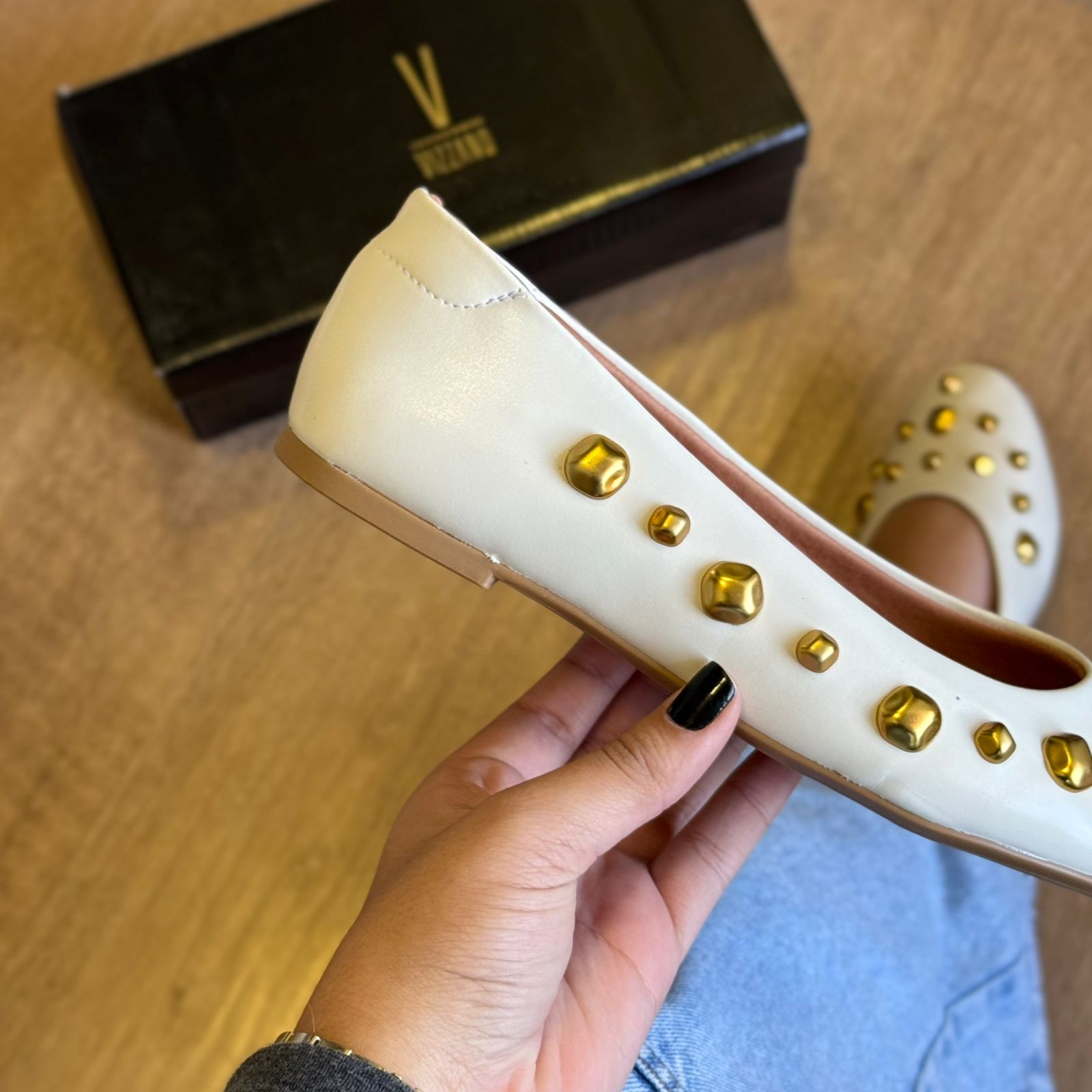 Sapatilha Pedrarias Douradas 1443.111 - Imagem 4